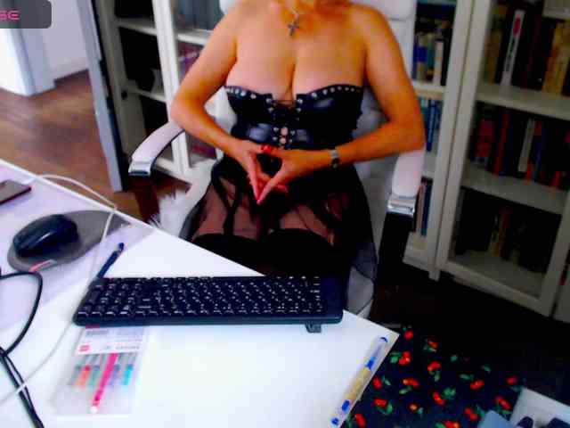 _Angelina_ webcam