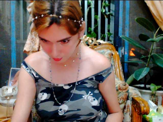 HotBeautyQuen