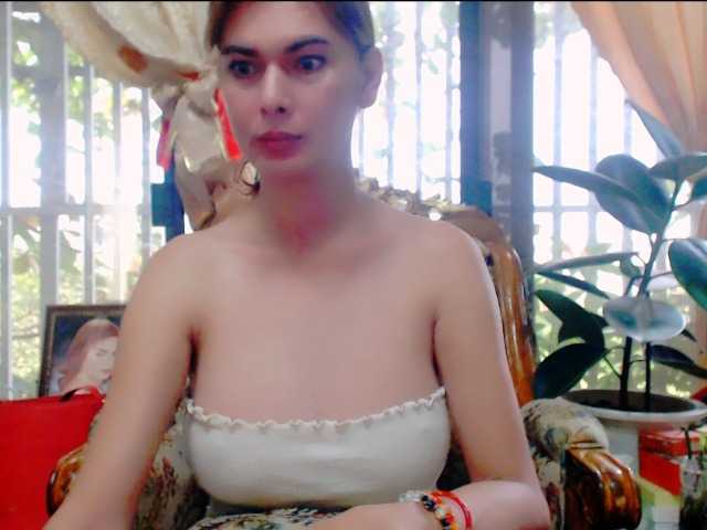 HotBeautyQuen