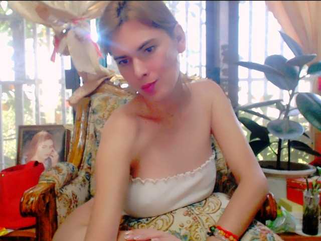 HotBeautyQuen