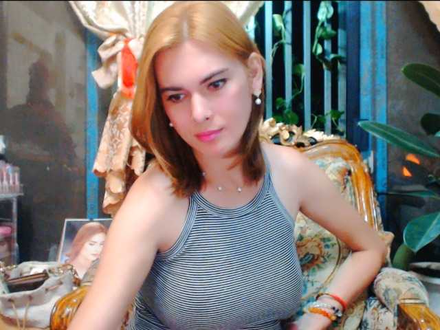 HotBeautyQuen