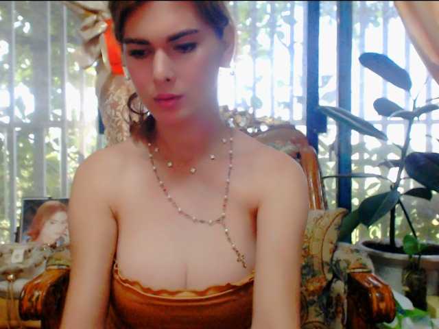 HotBeautyQuen