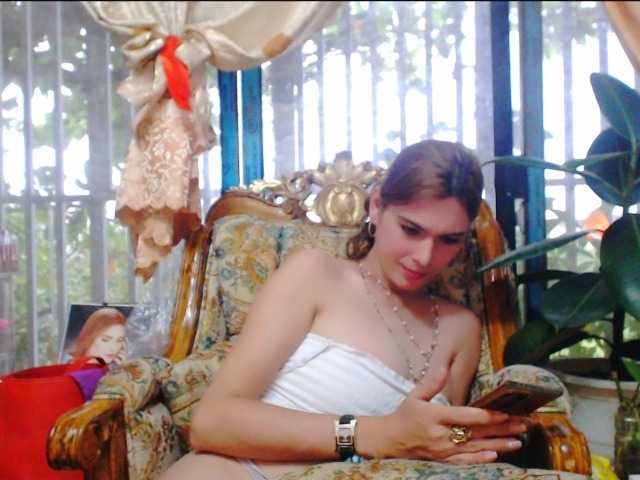 HotBeautyQuen