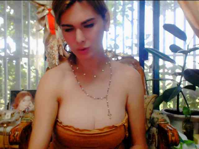 Ts_francine's cam show statistics and live stream