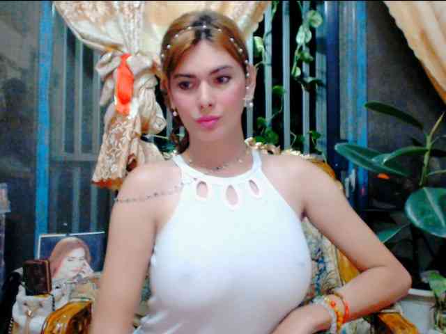 HotBeautyQuen