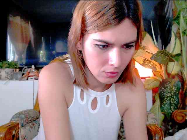 HotBeautyQuen Live Webcam on BongaCams
