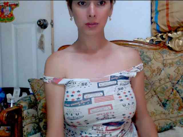 HotBeautyQuen Sex Cam Show
