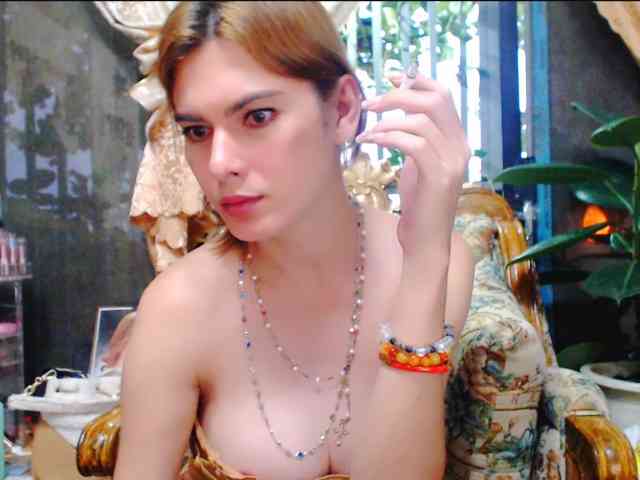 HotBeautyQuen