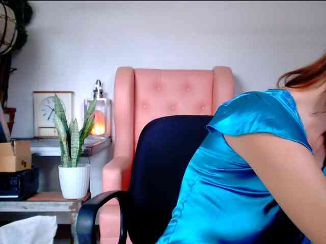 HotBeautyQuen Sex Cam Show