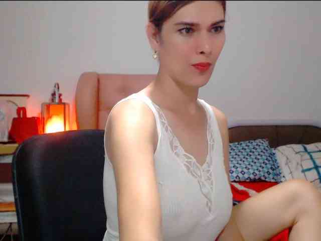 HotBeautyQuen Sex Cam Show