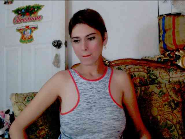 HotBeautyQuen Sex Cam Show
