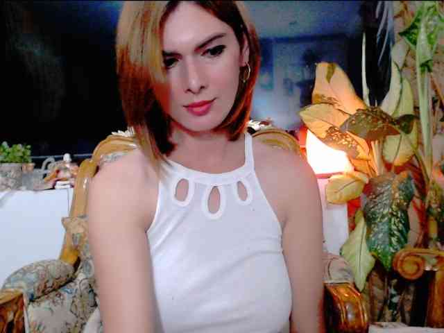 HotBeautyQuen Live Webcam on BongaCams