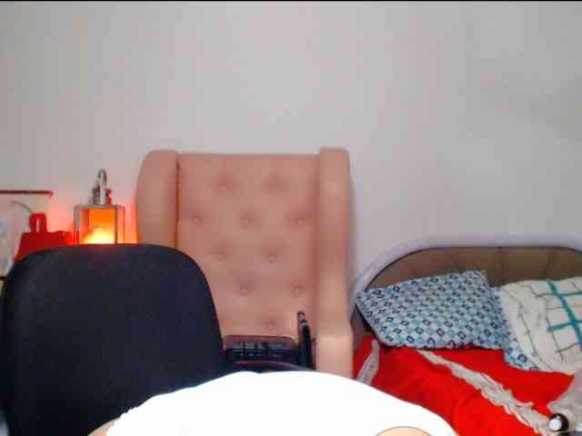 HotBeautyQuen Sex Cam Show