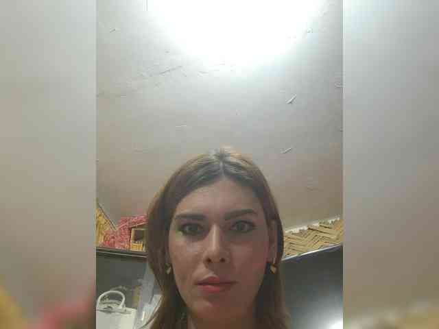 HotBeautyQuen Sex Cam Show