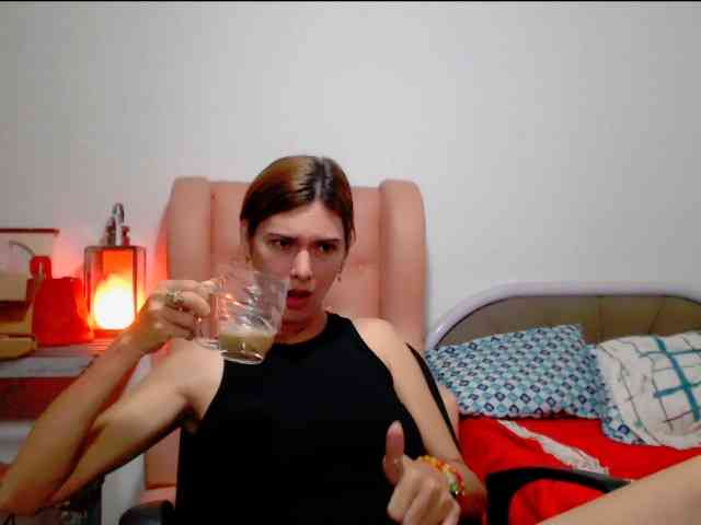HotBeautyQuen Sex Cam Show