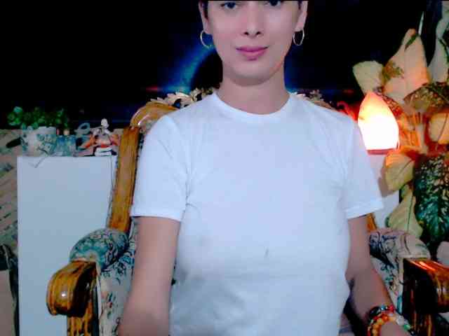 HotBeautyQuen