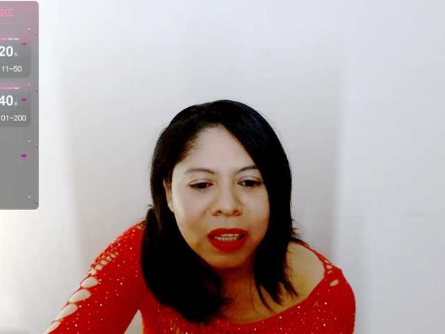 Rosita1900 live cam on BongaCams