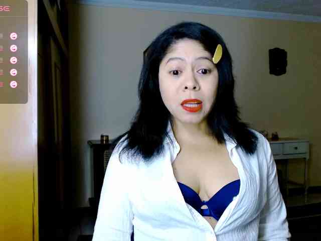 Rosita1900 webcam