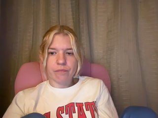 AmericnBarbie Porn Show