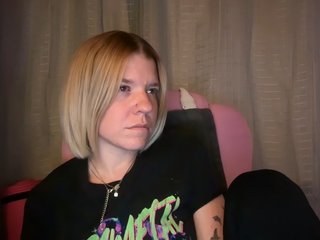AmericnBarbie Porn Show