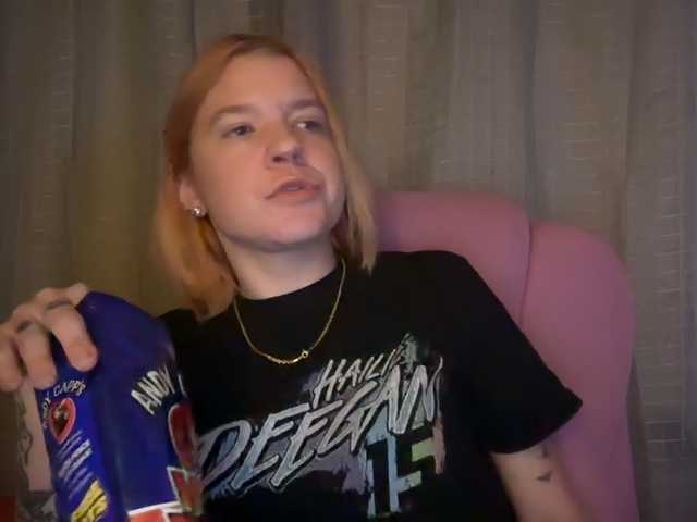 AmericnBarbie live cam preview