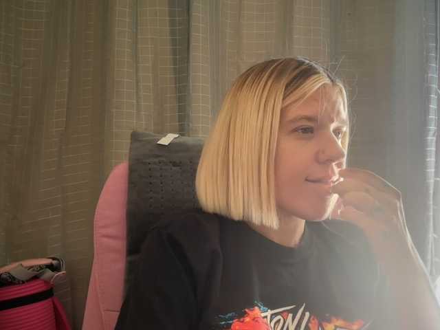 mermaidlexi live cam on BongaCams