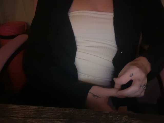 mermaidlexi live cam on BongaCams