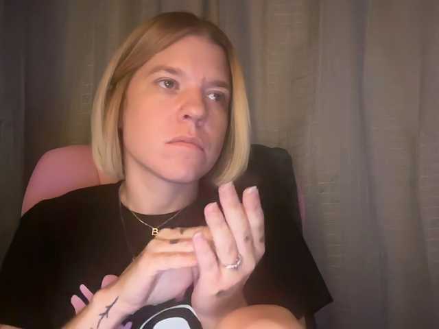 mermaidlexi live cam on BongaCams
