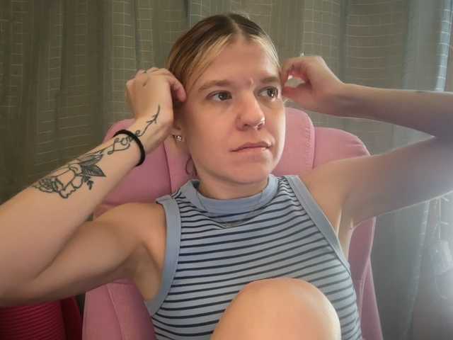 mermaidlexi live cam on BongaCams
