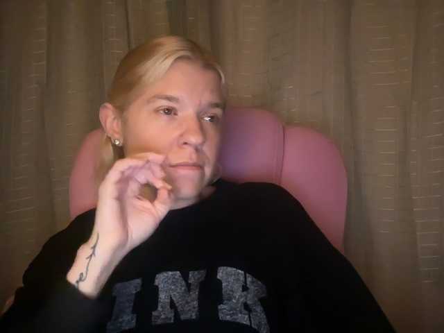 mermaidlexi live cam on BongaCams