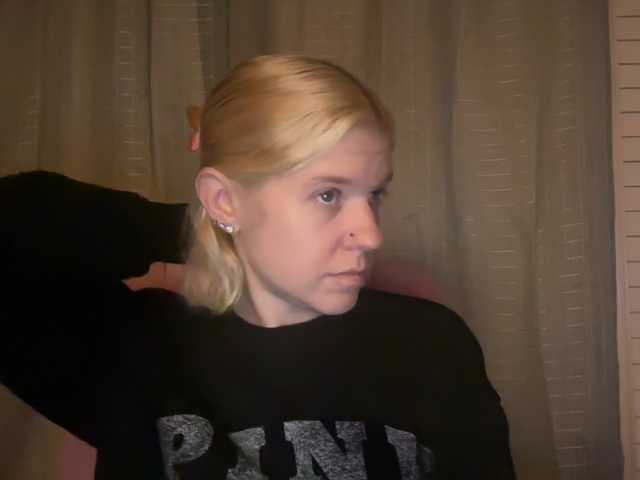 AmericnBarbie live cam preview