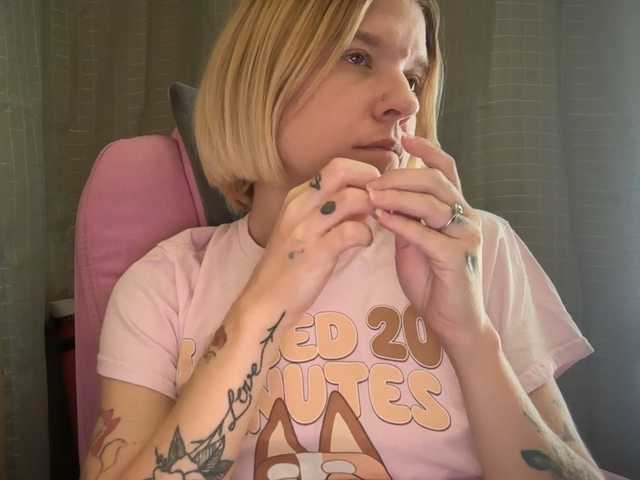 mermaidlexi live cam on BongaCams