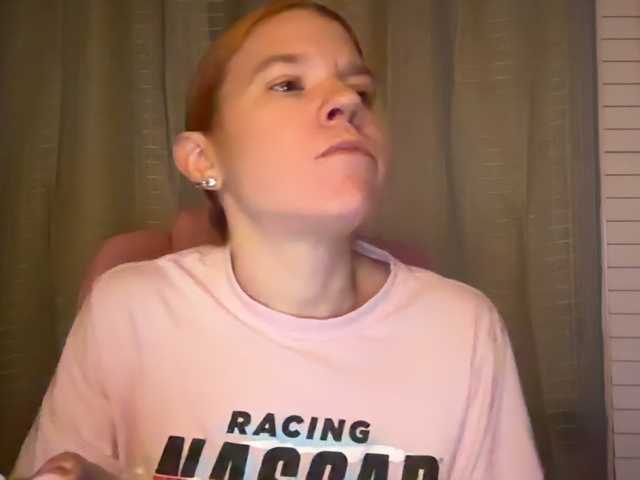 AmericnBarbie live cam preview