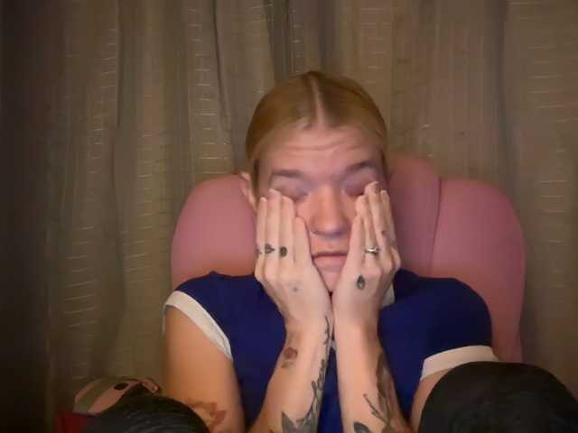 mermaidlexi live cam on BongaCams