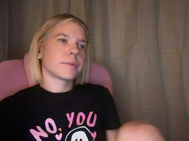 mermaidlexi live cam on BongaCams