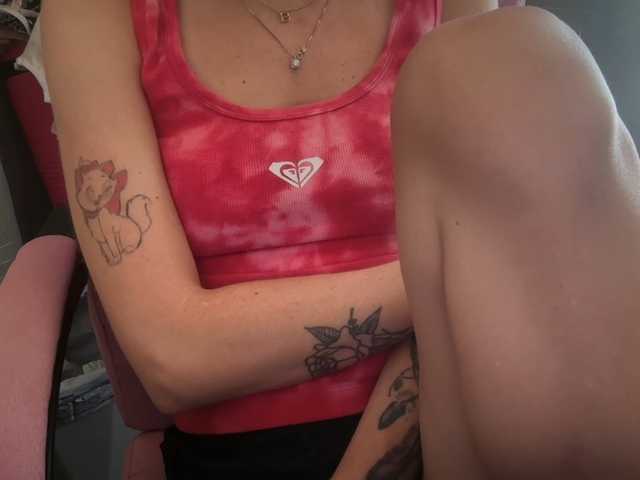 mermaidlexi live cam on BongaCams