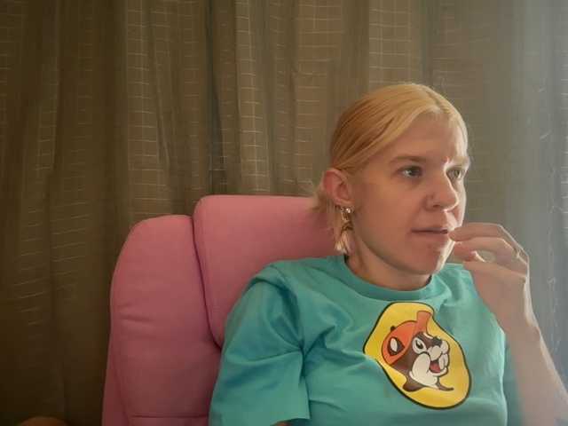 mermaidlexi live cam on BongaCams