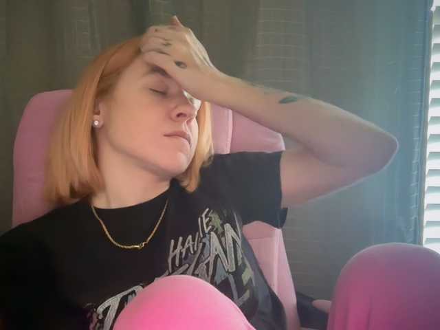 AmericnBarbie live cam preview