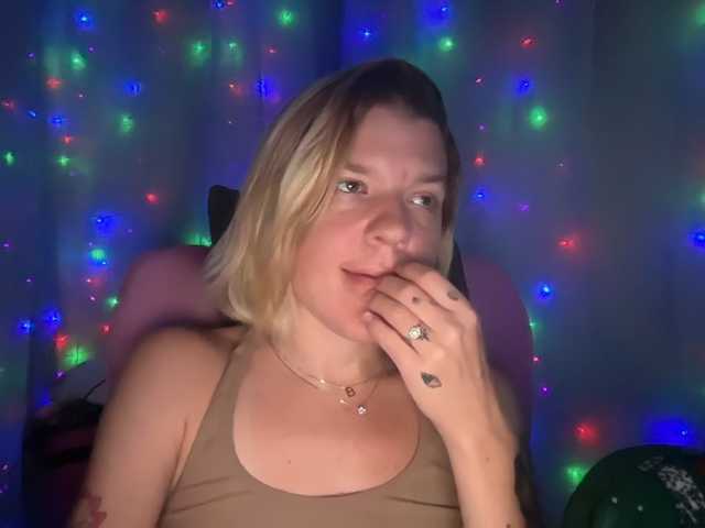 mermaidlexi live cam on BongaCams