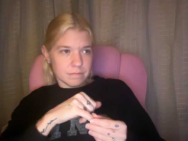 mermaidlexi live cam on BongaCams