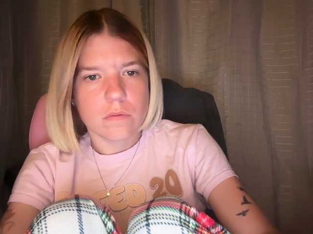 AmericnBarbie webcam
