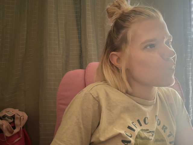 mermaidlexi cam belle