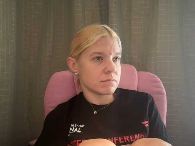 mermaidlexi live cam on BongaCams