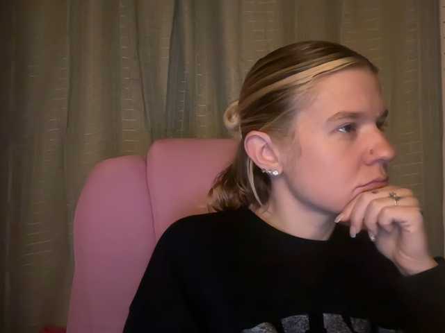 mermaidlexi live cam on BongaCams