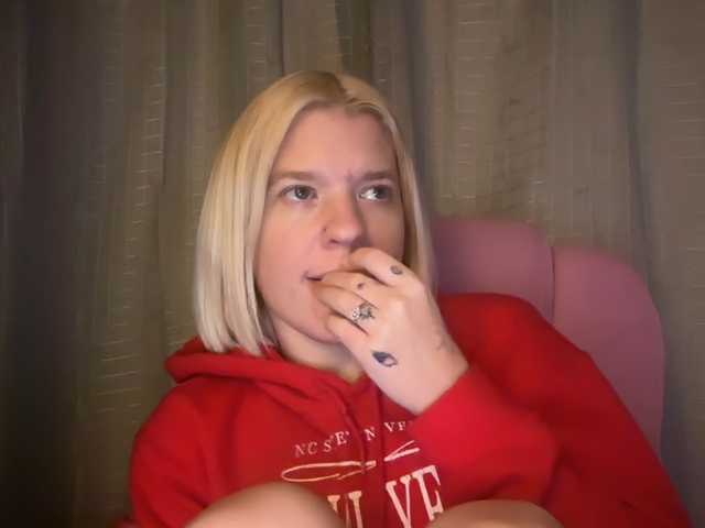 mermaidlexi live cam on BongaCams