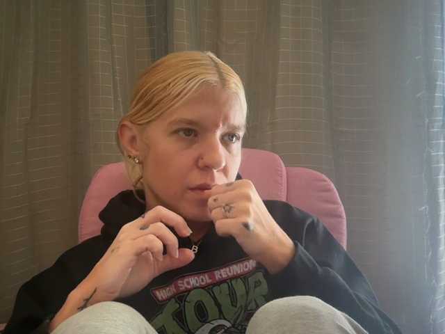 mermaidlexi live cam on BongaCams