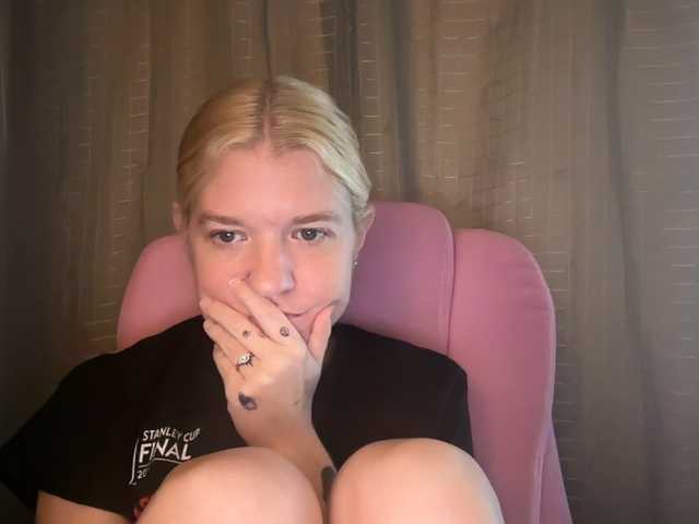 mermaidlexi live cam on BongaCams
