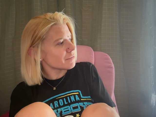 mermaidlexi live cam on BongaCams
