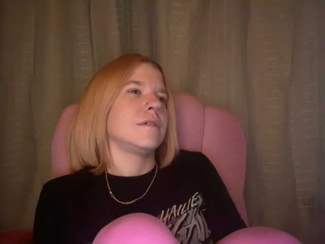 AmericnBarbie live cam preview