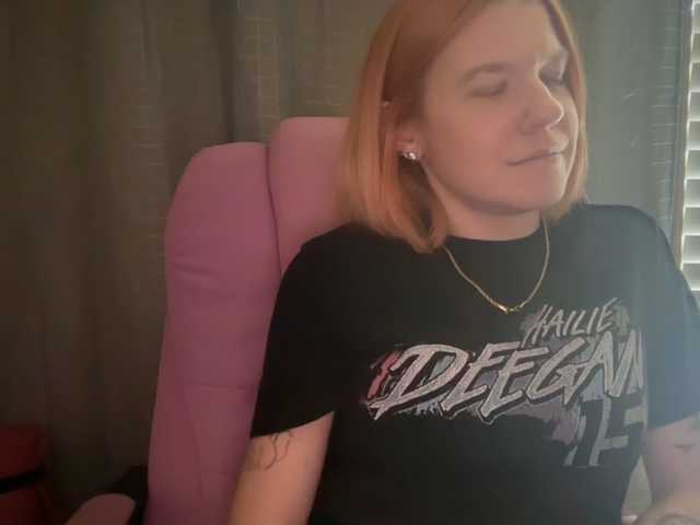 AmericnBarbie live cam preview